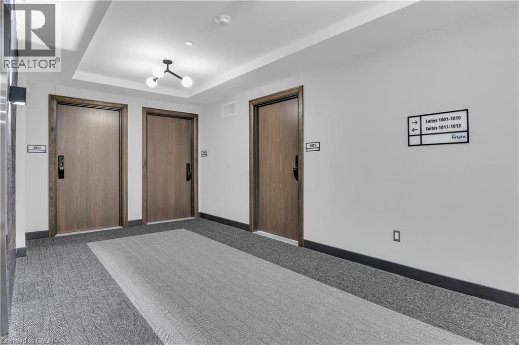 741 KING Street Unit# 1011 thumbnail 8