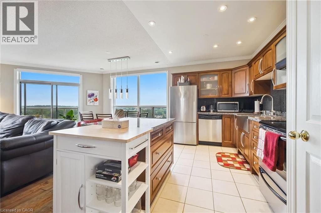 255 KEATS Way Unit# 1303 thumbnail 6