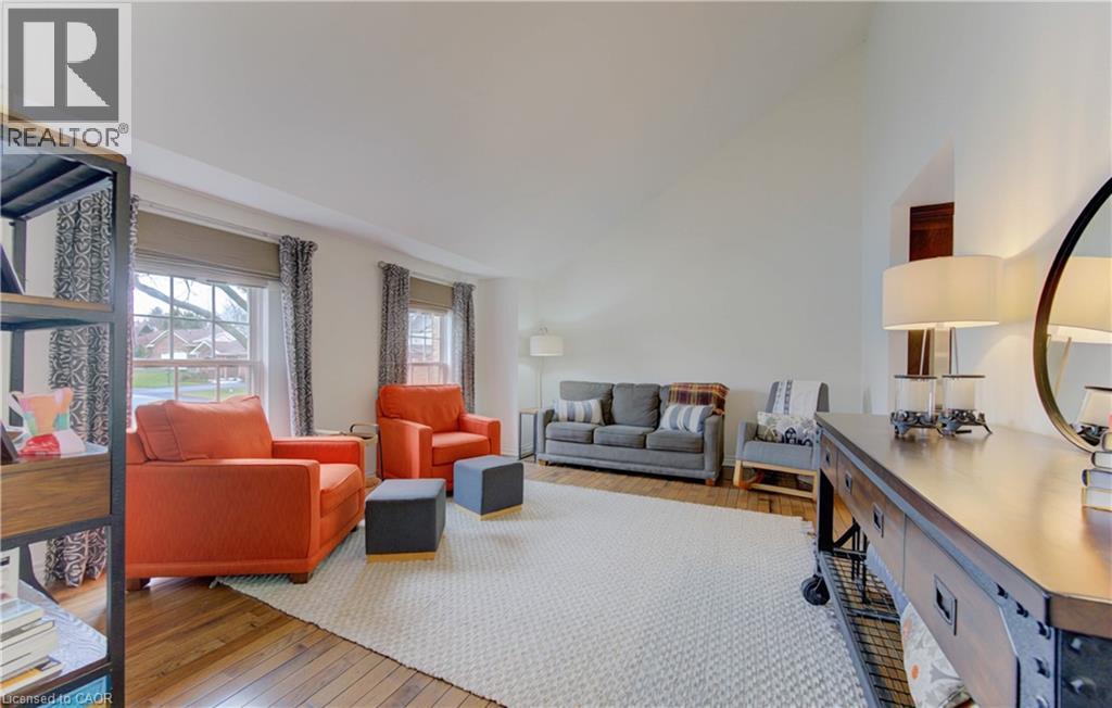 306 ROXTON Drive thumbnail 5