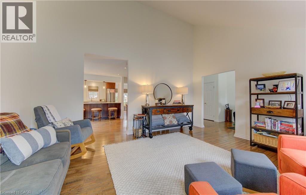 306 ROXTON Drive thumbnail 6