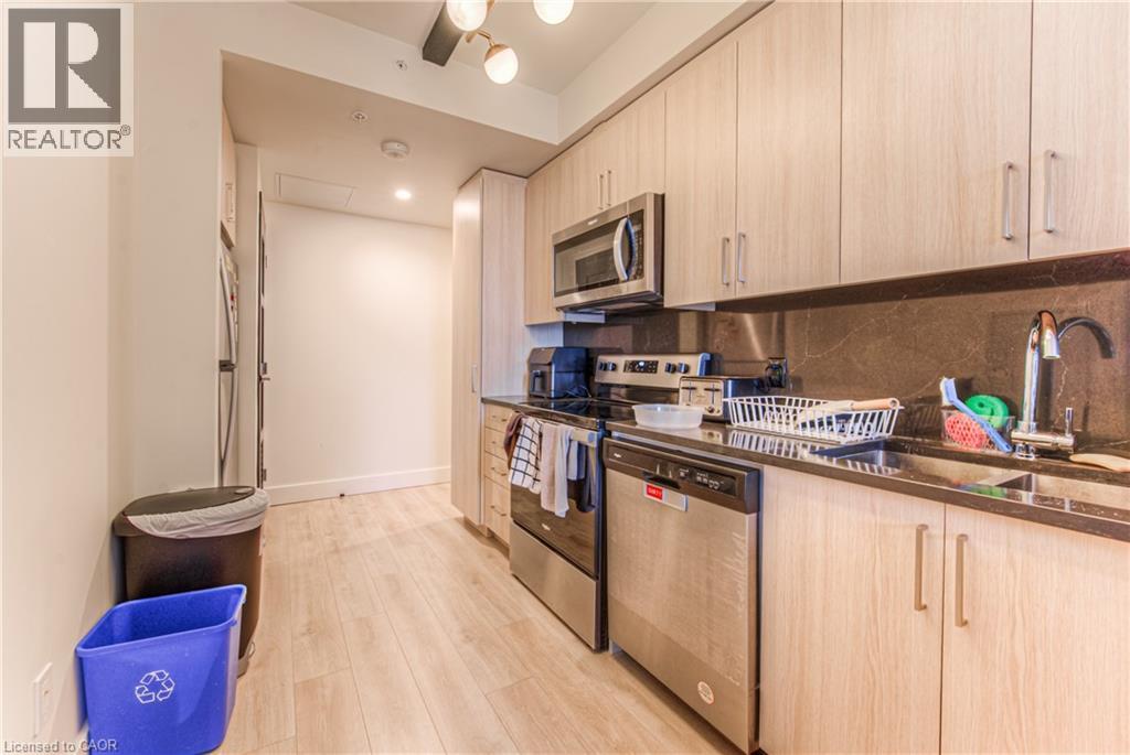 145 COLUMBIA Street W Unit# 1210 thumbnail 6