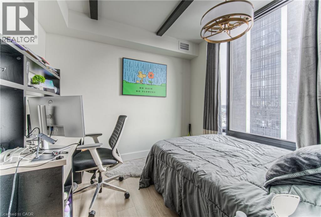 145 COLUMBIA Street W Unit# 1210 thumbnail 10