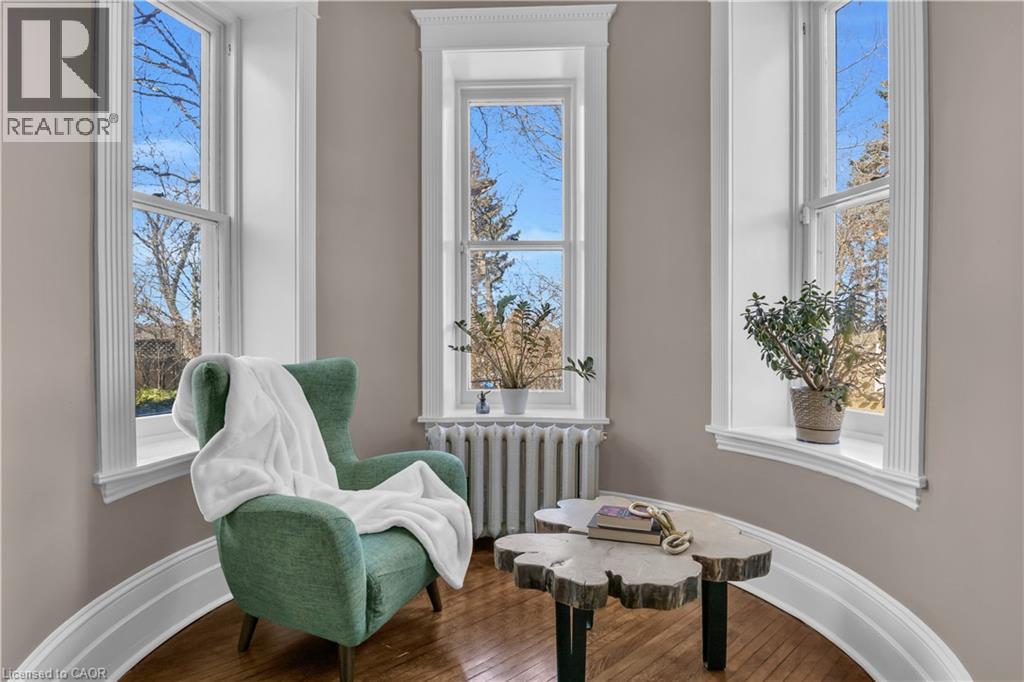 54 BRUCE Street thumbnail 17