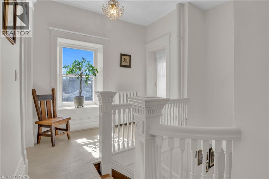 54 BRUCE Street thumbnail 20