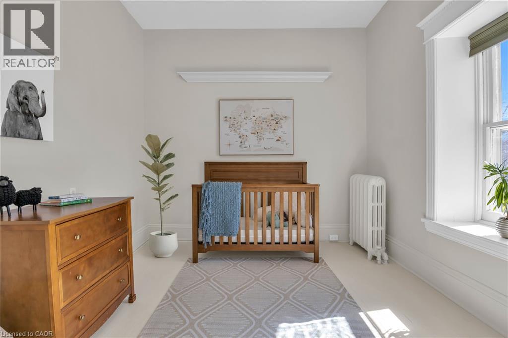 54 BRUCE Street thumbnail 21