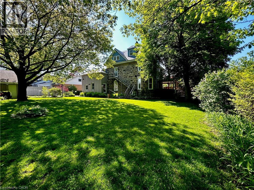 54 BRUCE Street thumbnail 42