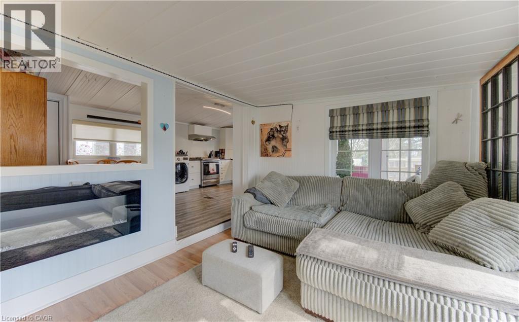 580 BEAVER CREEK Road Unit# 11 thumbnail 17