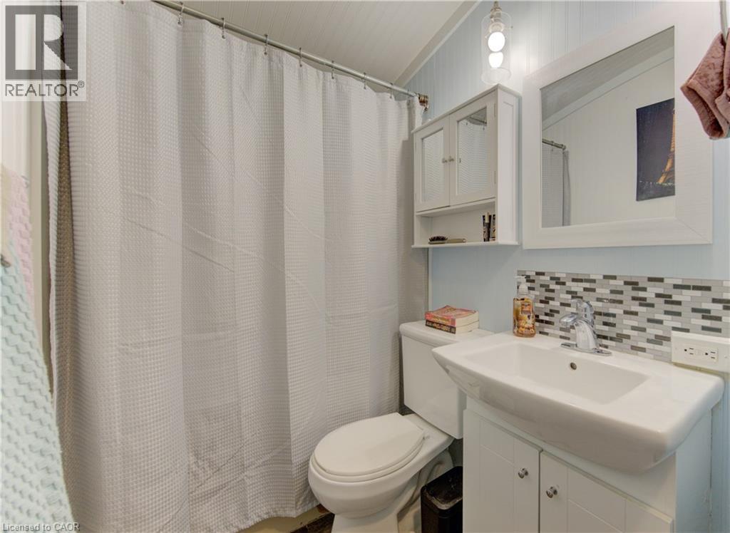 580 BEAVER CREEK Road Unit# 11 thumbnail 19