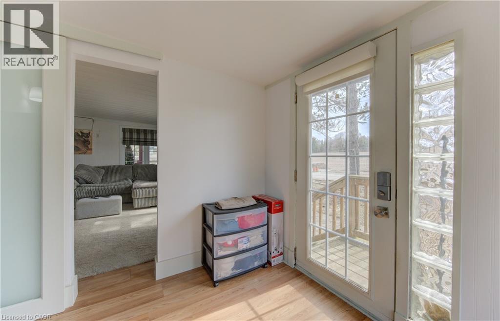 580 BEAVER CREEK Road Unit# 11 thumbnail 21