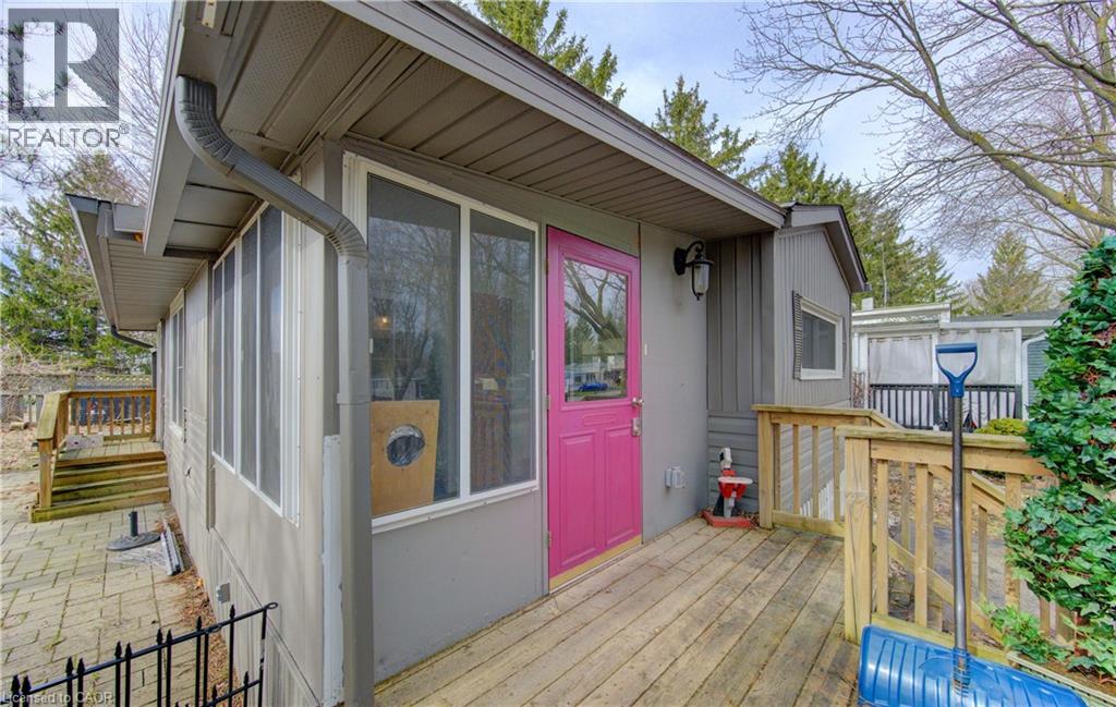 580 BEAVER CREEK Road Unit# 11 thumbnail 4