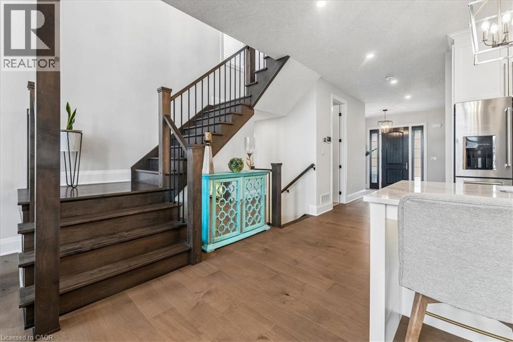 570 BRIDGEMILL Crescent thumbnail 18