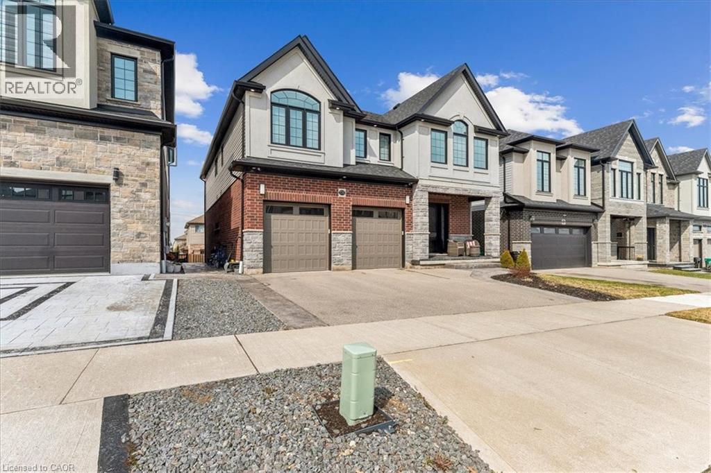 570 BRIDGEMILL Crescent thumbnail 2