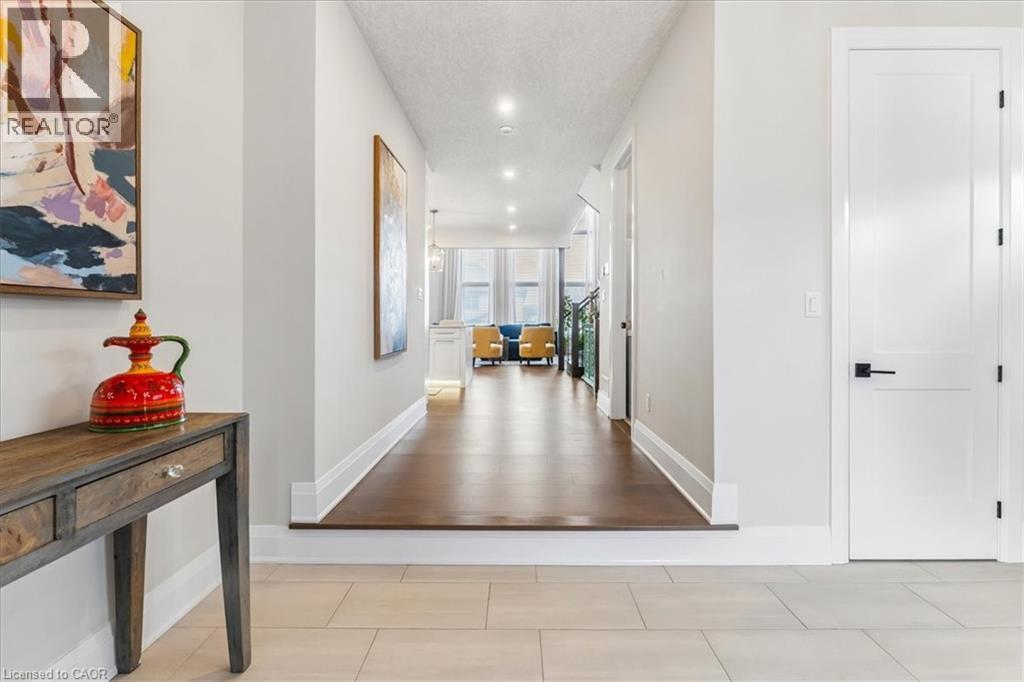 570 BRIDGEMILL Crescent thumbnail 3