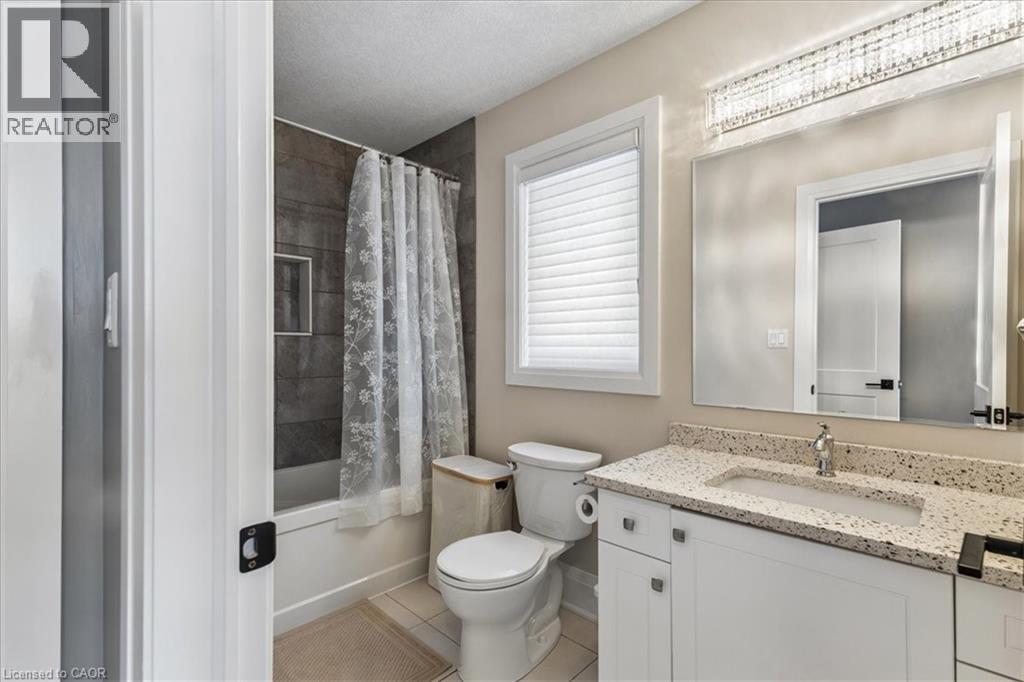 570 BRIDGEMILL Crescent thumbnail 35