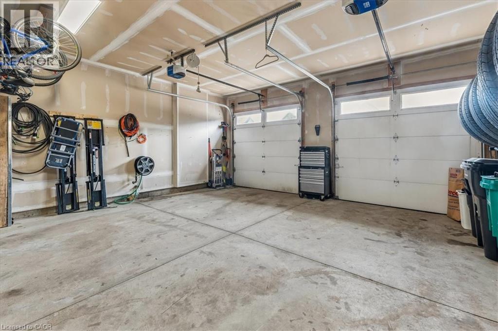 570 BRIDGEMILL Crescent thumbnail 45