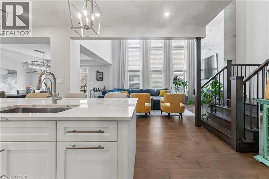 570 BRIDGEMILL Crescent thumbnail 6