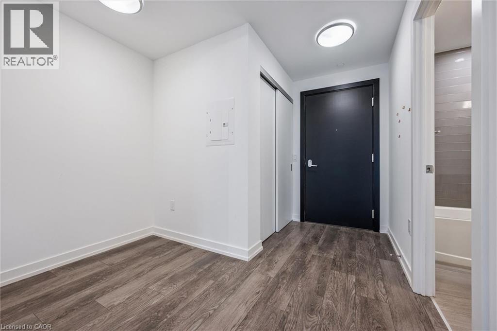 5 WELLINGTON Street S Unit# 1604 thumbnail 5