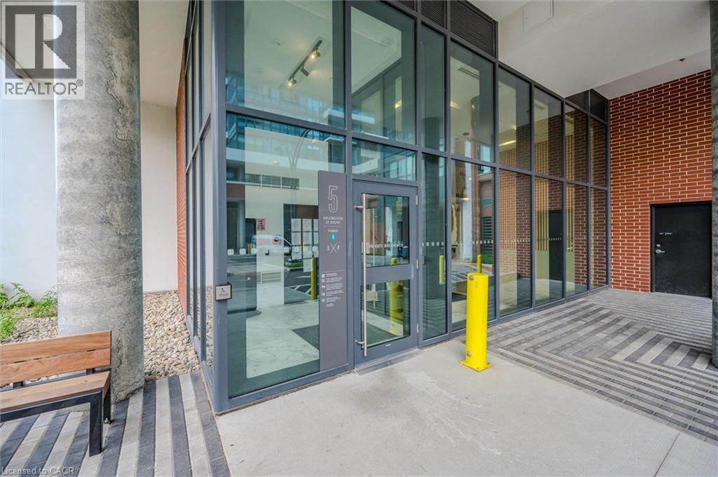 5 WELLINGTON Street S Unit# 1604 thumbnail 2