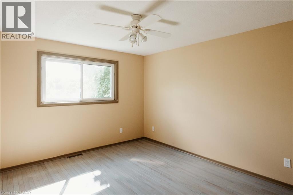 642 CEDARGROVE Place thumbnail 20