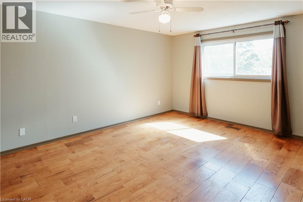 642 CEDARGROVE Place thumbnail 23