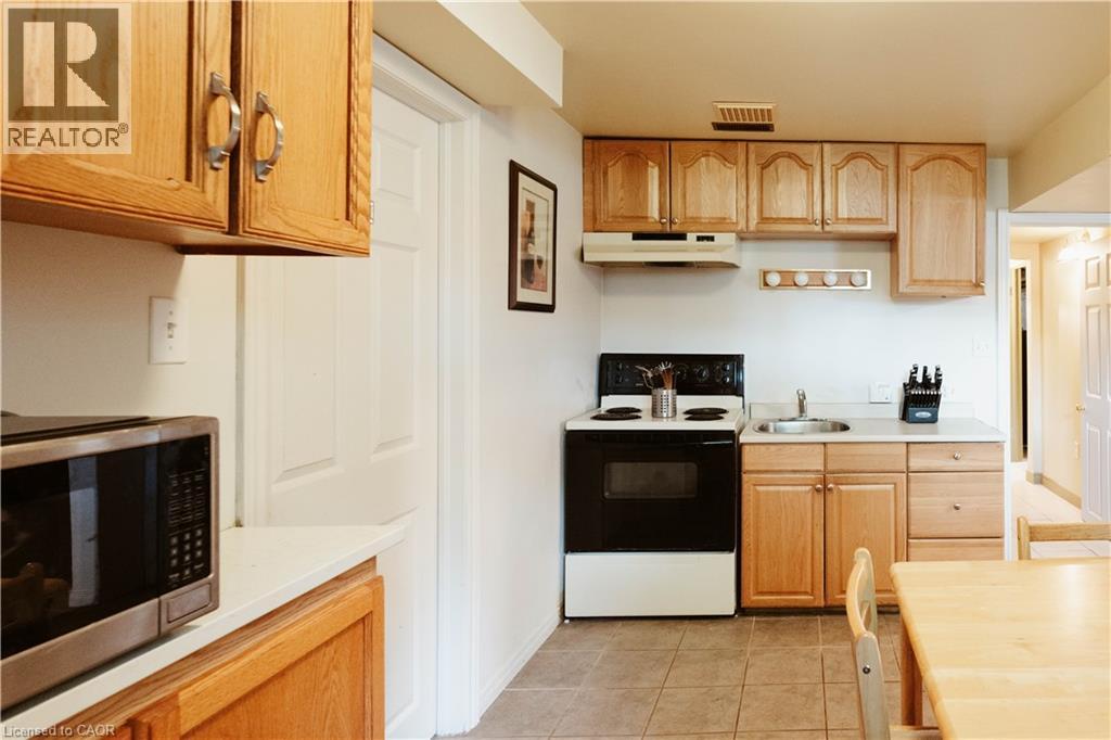 642 CEDARGROVE Place thumbnail 35