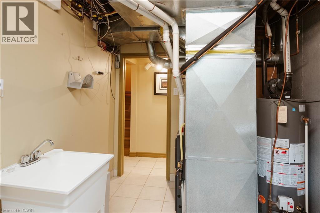 642 CEDARGROVE Place thumbnail 38