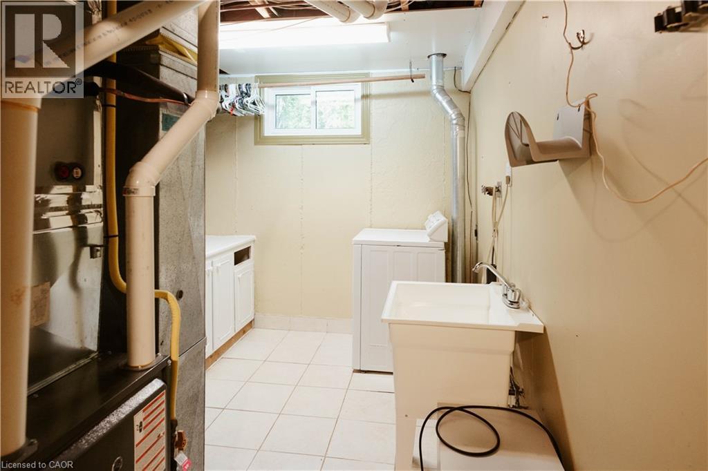 642 CEDARGROVE Place thumbnail 39