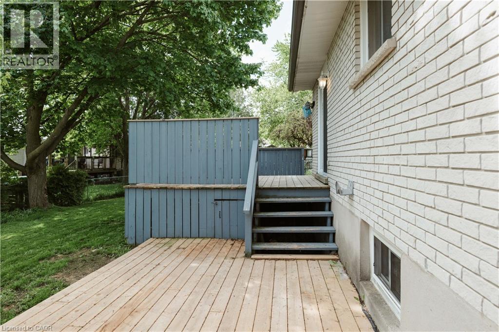 642 CEDARGROVE Place thumbnail 43