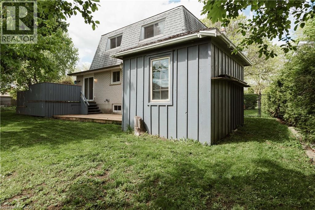 642 CEDARGROVE Place thumbnail 45