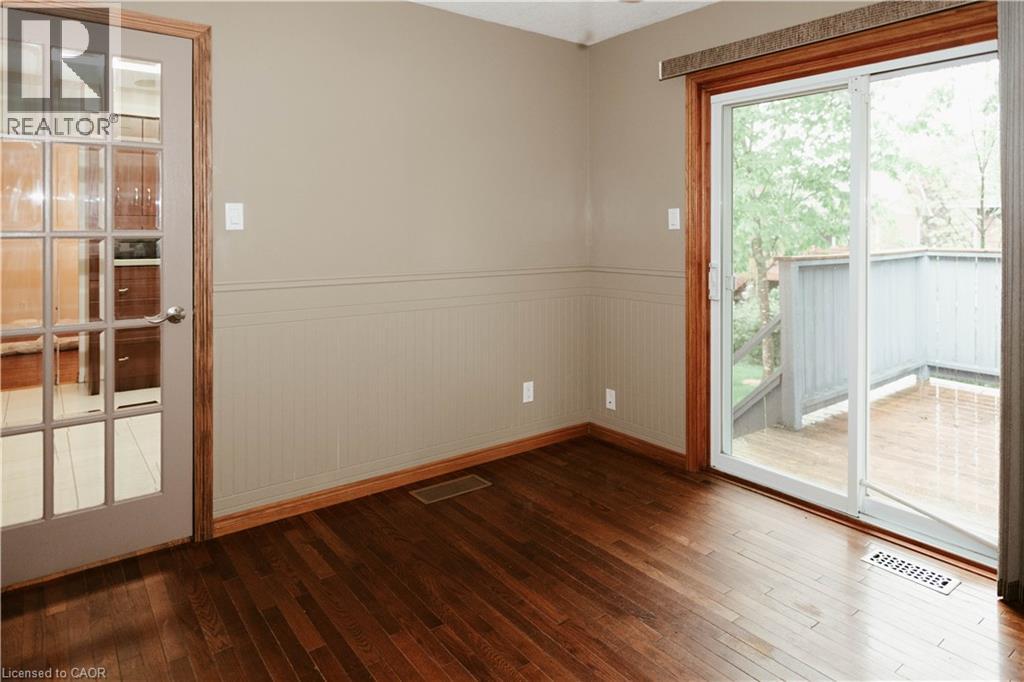 642 CEDARGROVE Place thumbnail 9