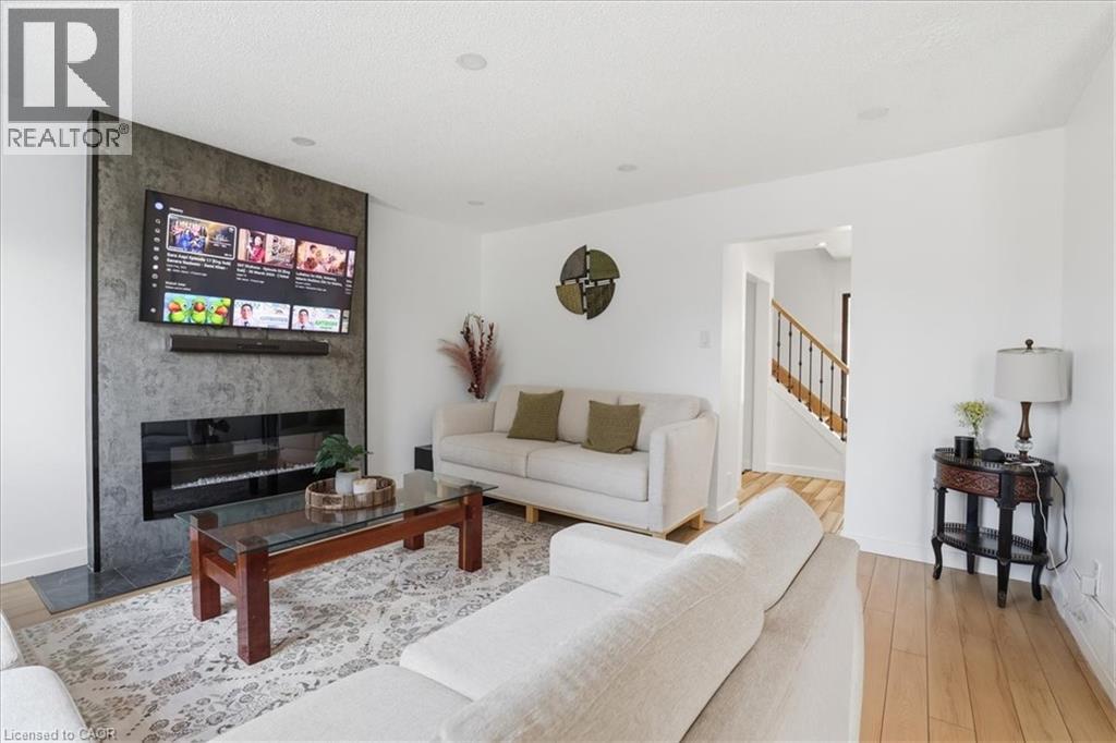 9 HOLM Street thumbnail 12