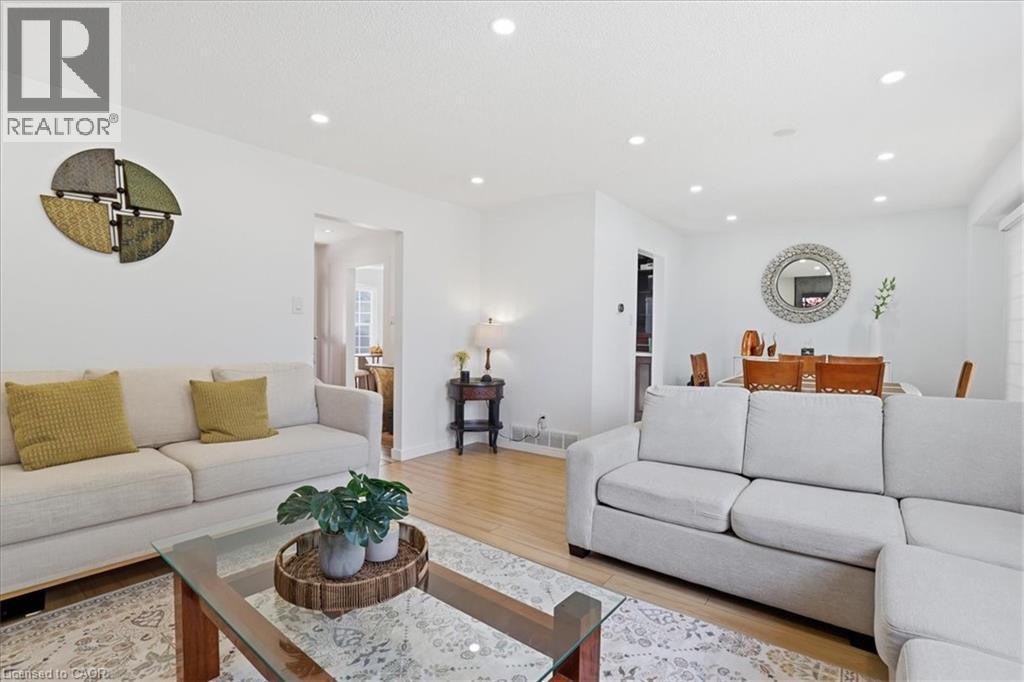 9 HOLM Street thumbnail 13