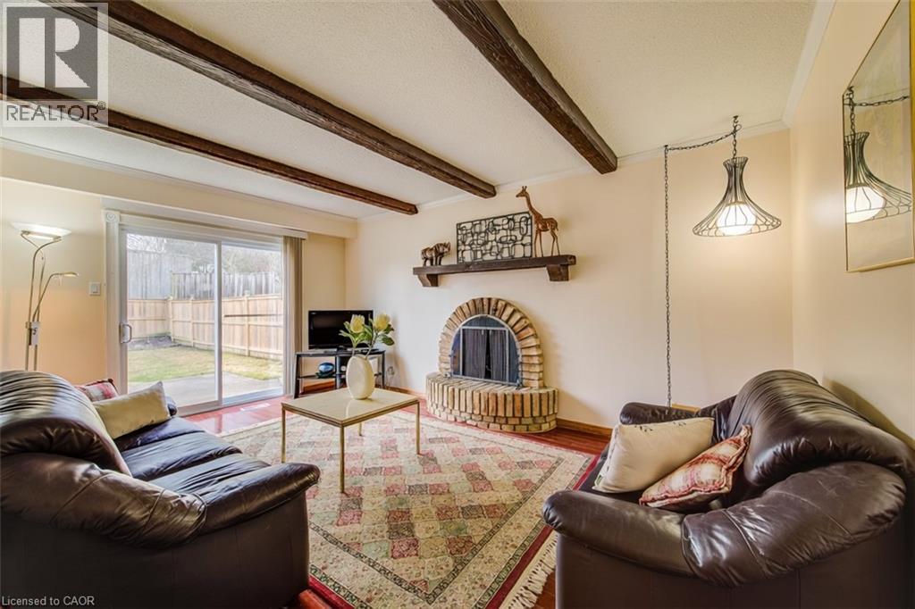 2 BLUE SPRUCE Court thumbnail 22