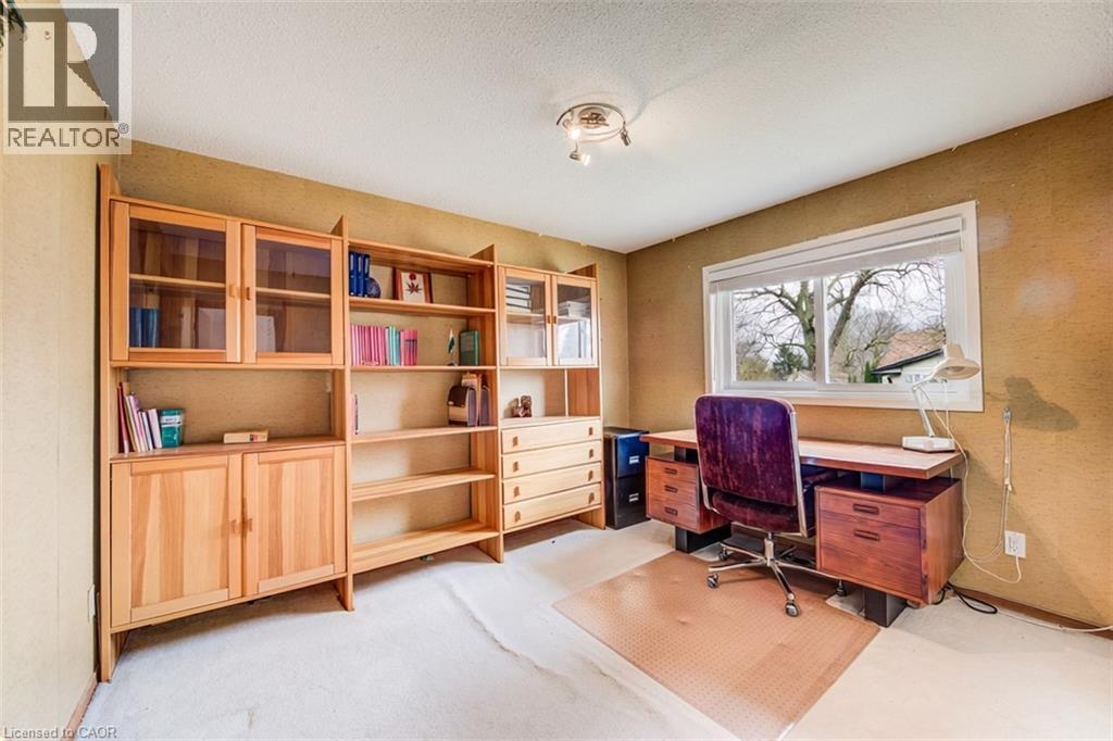 2 BLUE SPRUCE Court thumbnail 41