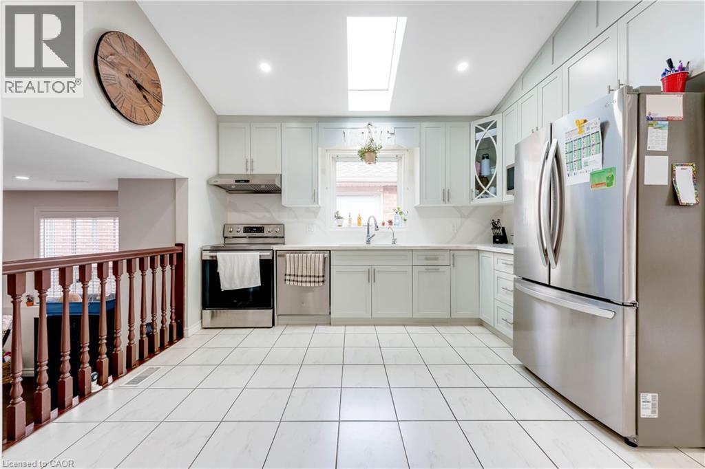 183 BUSH CLOVER Crescent thumbnail 9