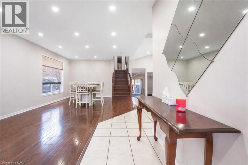 183 BUSH CLOVER Crescent thumbnail 6