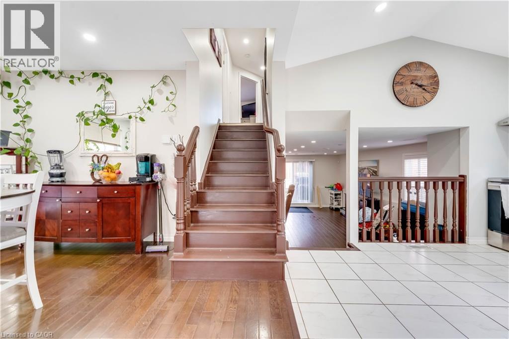 183 BUSH CLOVER Crescent thumbnail 21