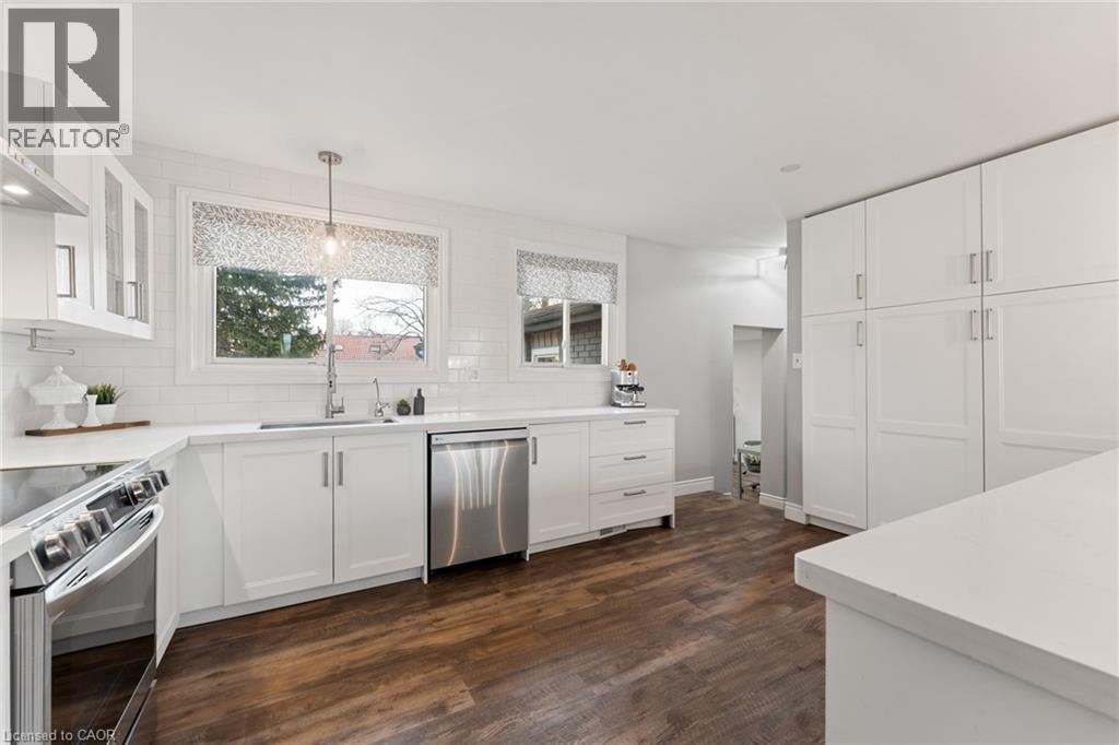 137 DONALD Street thumbnail 10