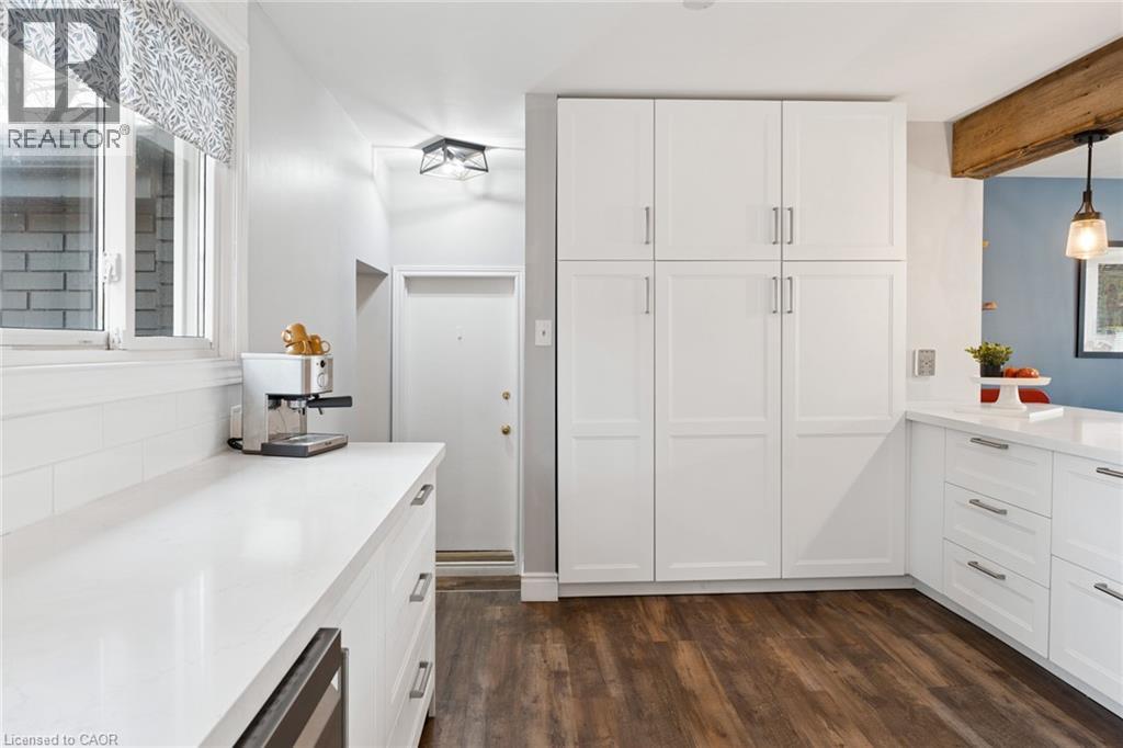 137 DONALD Street thumbnail 11