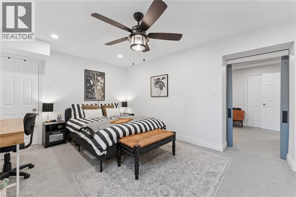 137 DONALD Street thumbnail 27