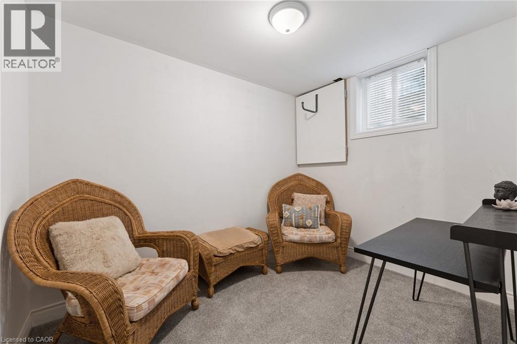 137 DONALD Street thumbnail 30