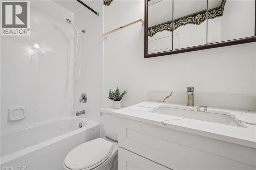 55 BLUE SPRINGS Drive Unit# 612 thumbnail 26