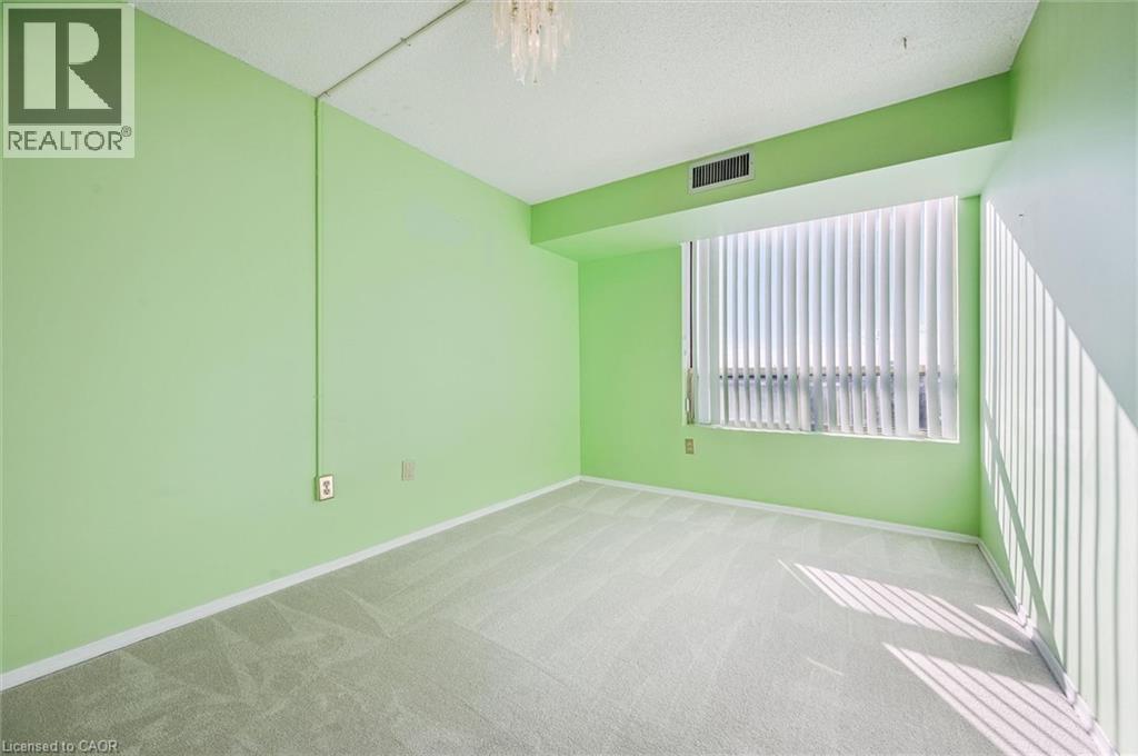 55 BLUE SPRINGS Drive Unit# 612 thumbnail 20