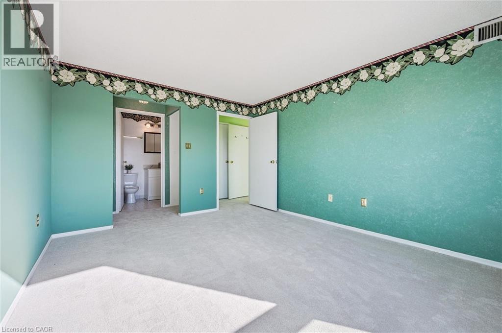 55 BLUE SPRINGS Drive Unit# 612 thumbnail 25