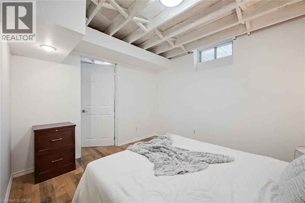 98 OLD MAPLE Lane thumbnail 37