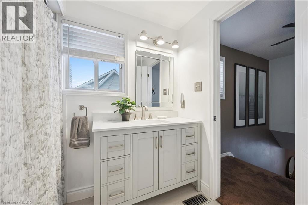 98 OLD MAPLE Lane thumbnail 27