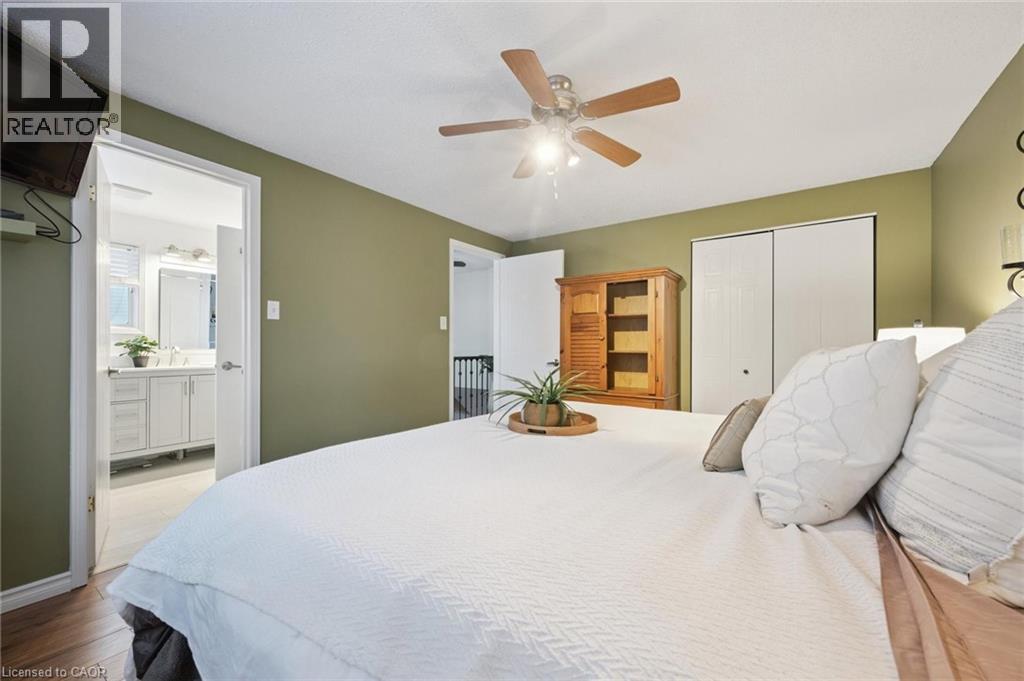 98 OLD MAPLE Lane thumbnail 25