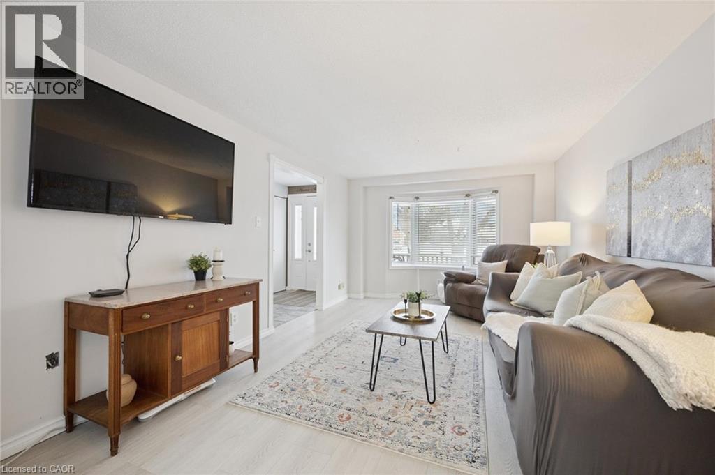 98 OLD MAPLE Lane thumbnail 13