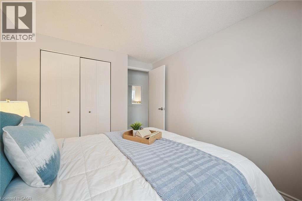 98 OLD MAPLE Lane thumbnail 31