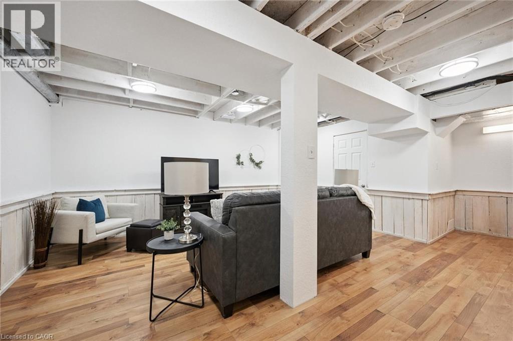 98 OLD MAPLE Lane thumbnail 33